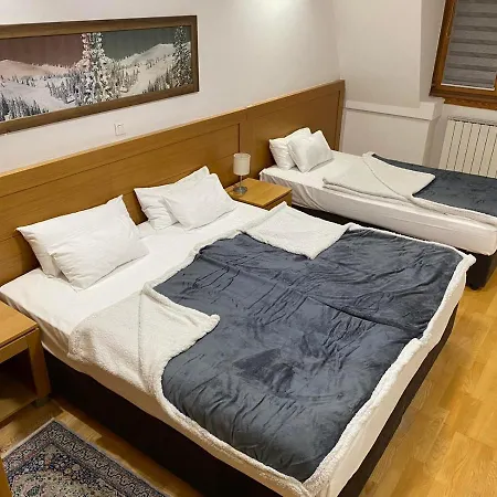 Olimpia 207-unutar Kompleksa Vucko Jahorina, Privatni 4* יהורינה